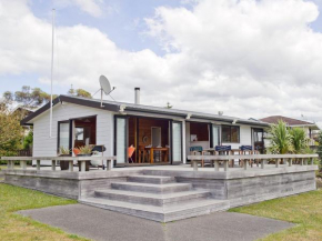 Pretty in Pauanui - Pauanui Holiday Home, Pauanui